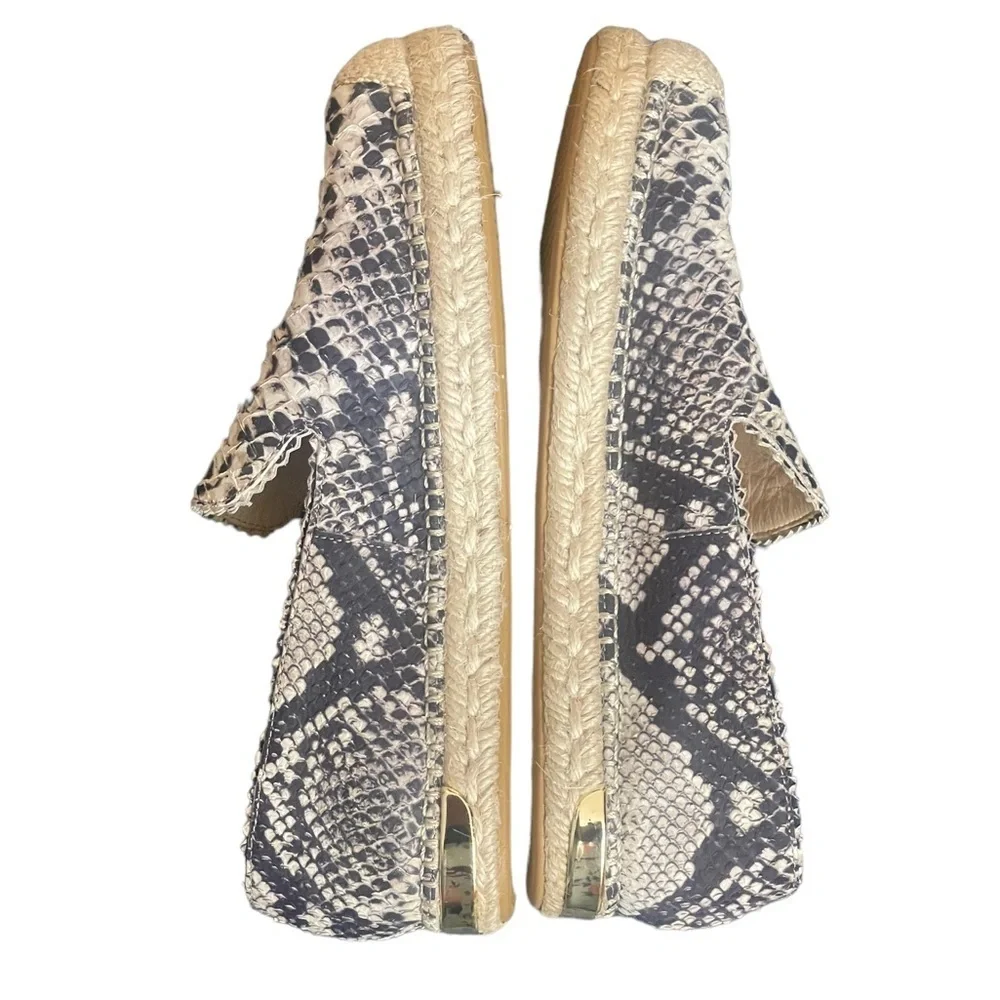 Stuart Weitzman Catalan Snake Print Leather Slip on Espadrille Natural size 5M